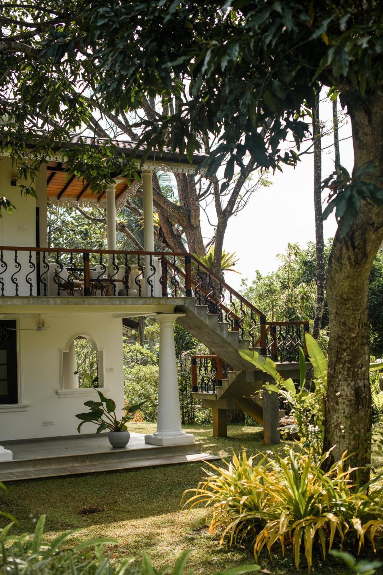 Hotel Roots Retreat Unawatuna Exterior foto